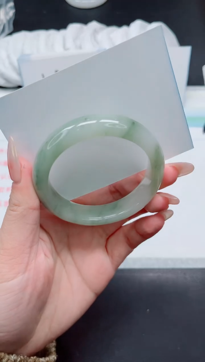 【闪购商品】石英质玉手镯未镶嵌631-55.7