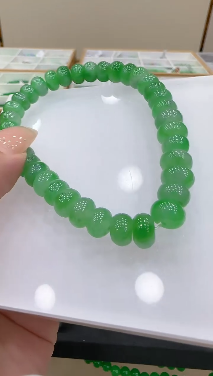 【闪购商品】翡翠手串未镶嵌团购多样性发一件