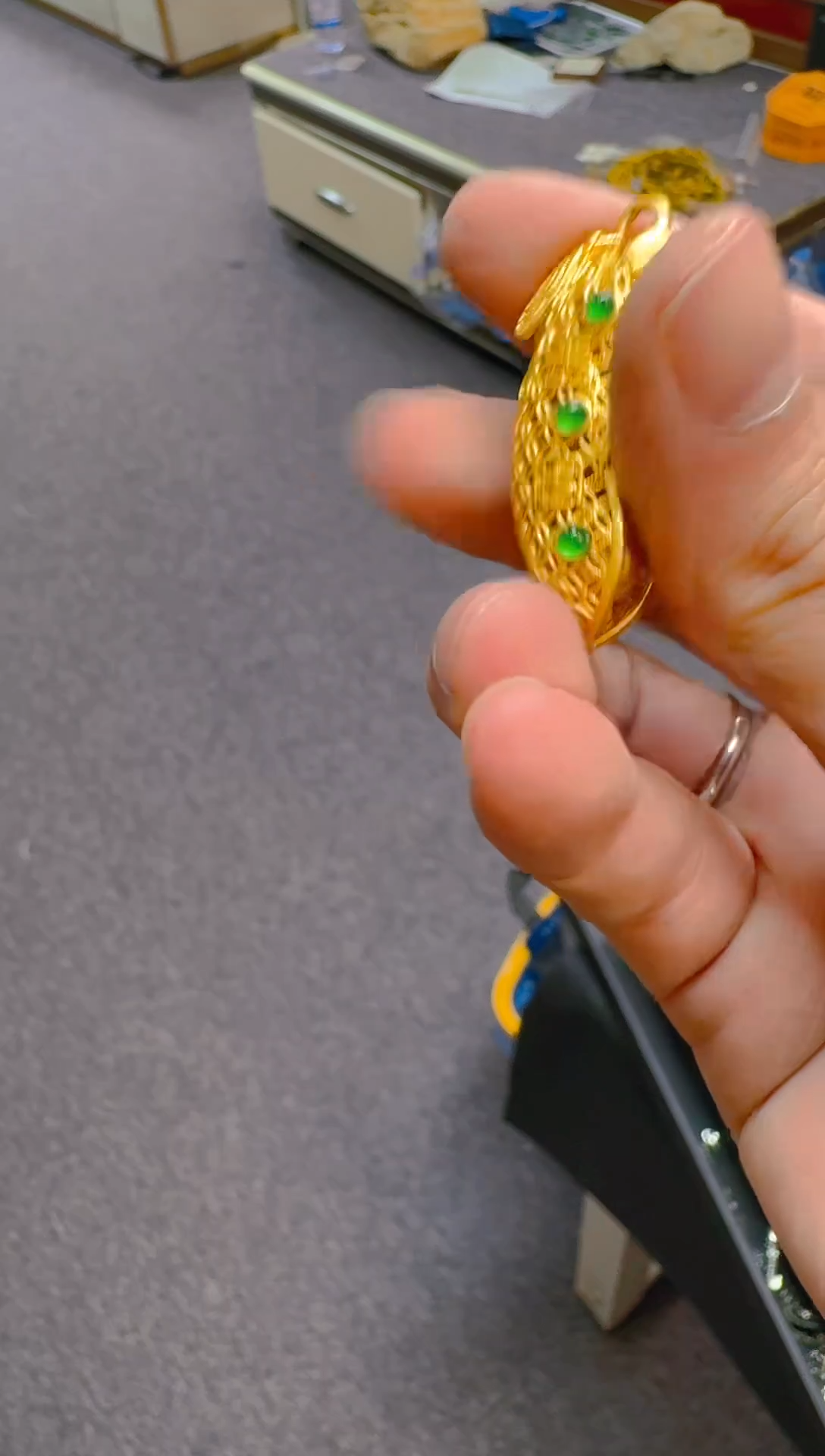 【闪购商品】翡翠吊坠(赠链)银S925镶嵌天然A货翡翠