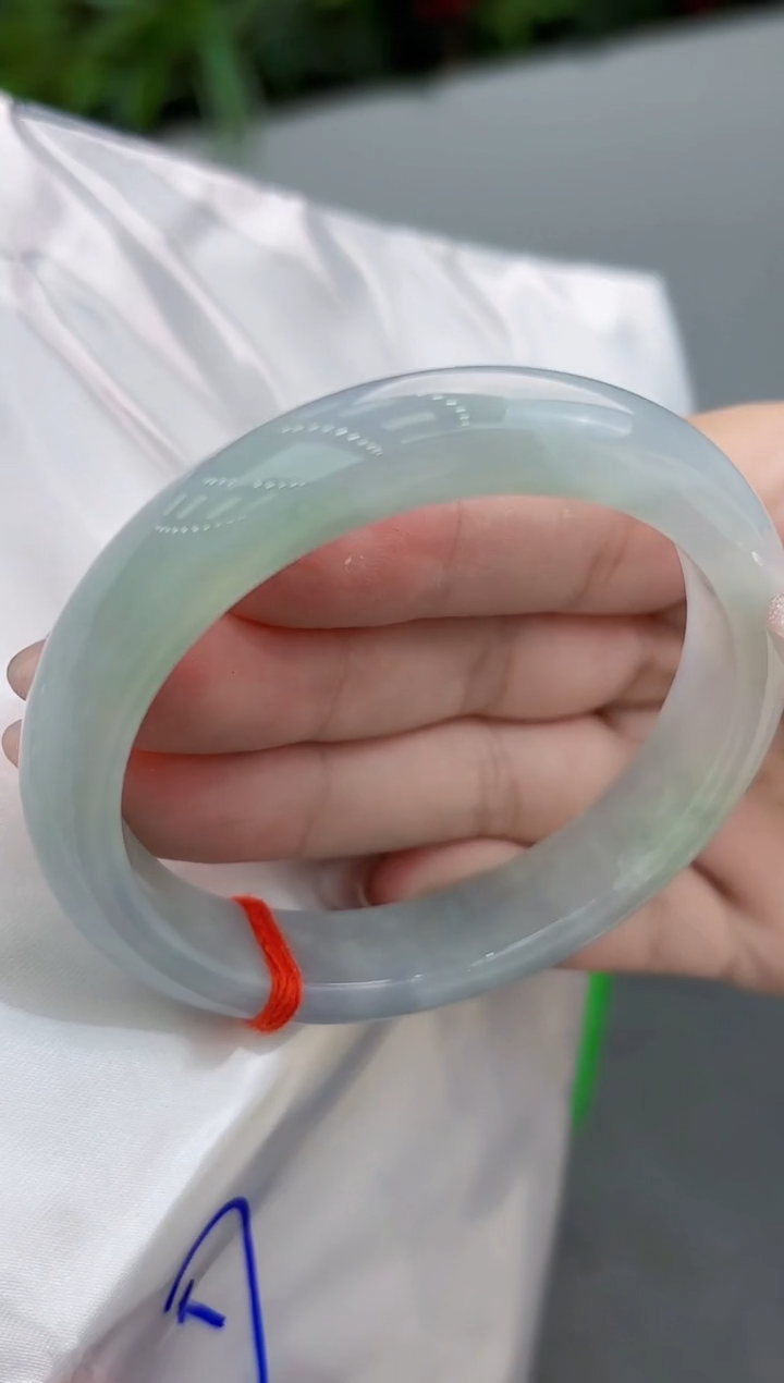 【闪购商品】翡翠手镯未镶嵌翡翠手镯