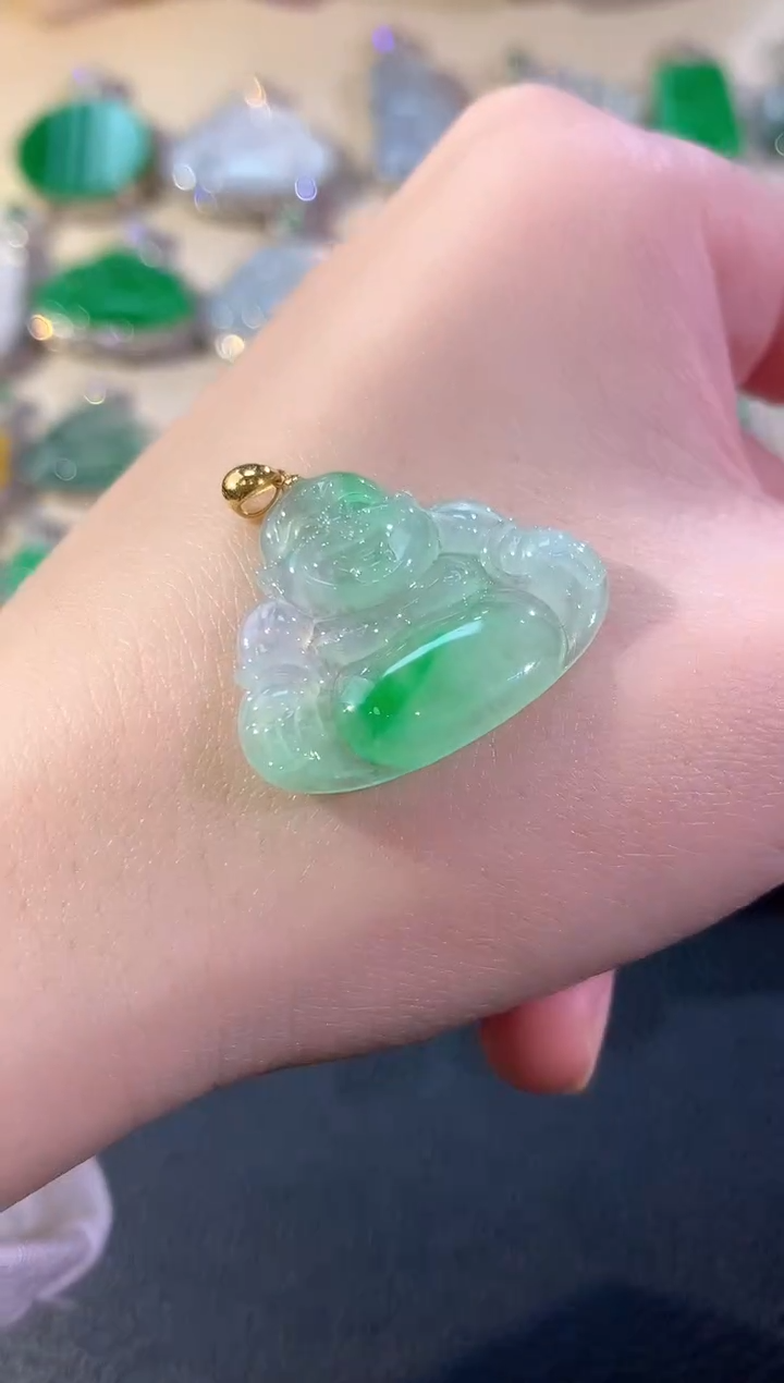 吊坠(不含链)18K金镶嵌翡翠冬日珠宝Q16