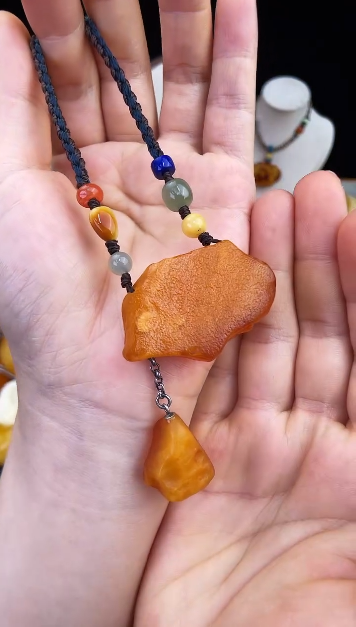 琥珀未镶嵌珠宝奇石柒月