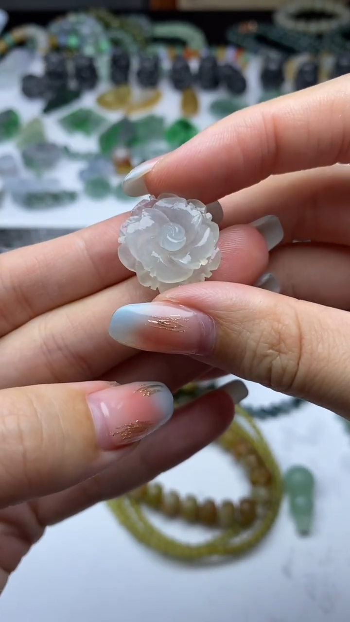 未镶嵌定制翡翠毛货定制不退不换