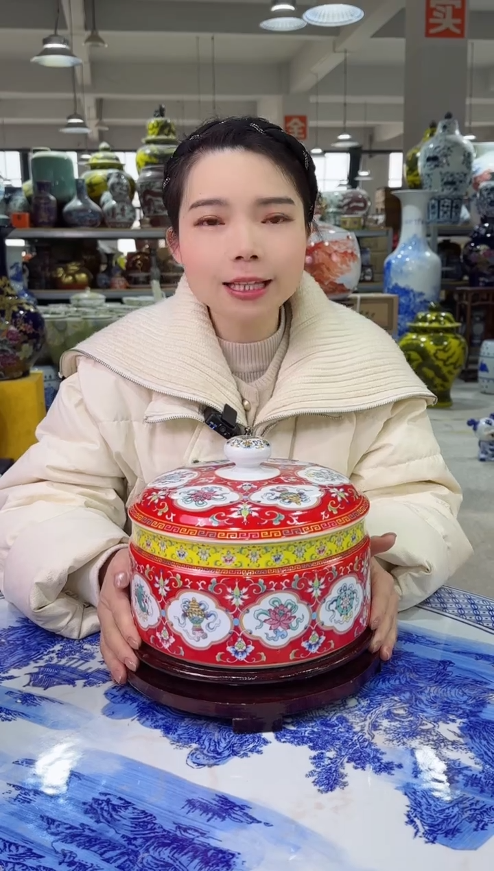 【闪购商品】储物罐中国红储物罐景德镇陶瓷（带底座）