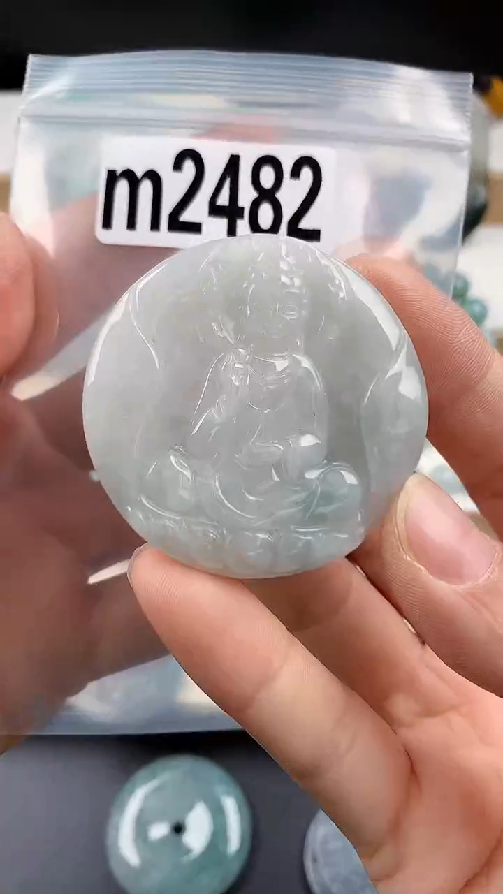 颈饰未镶嵌翡翠天然翡翠吊坠挂件