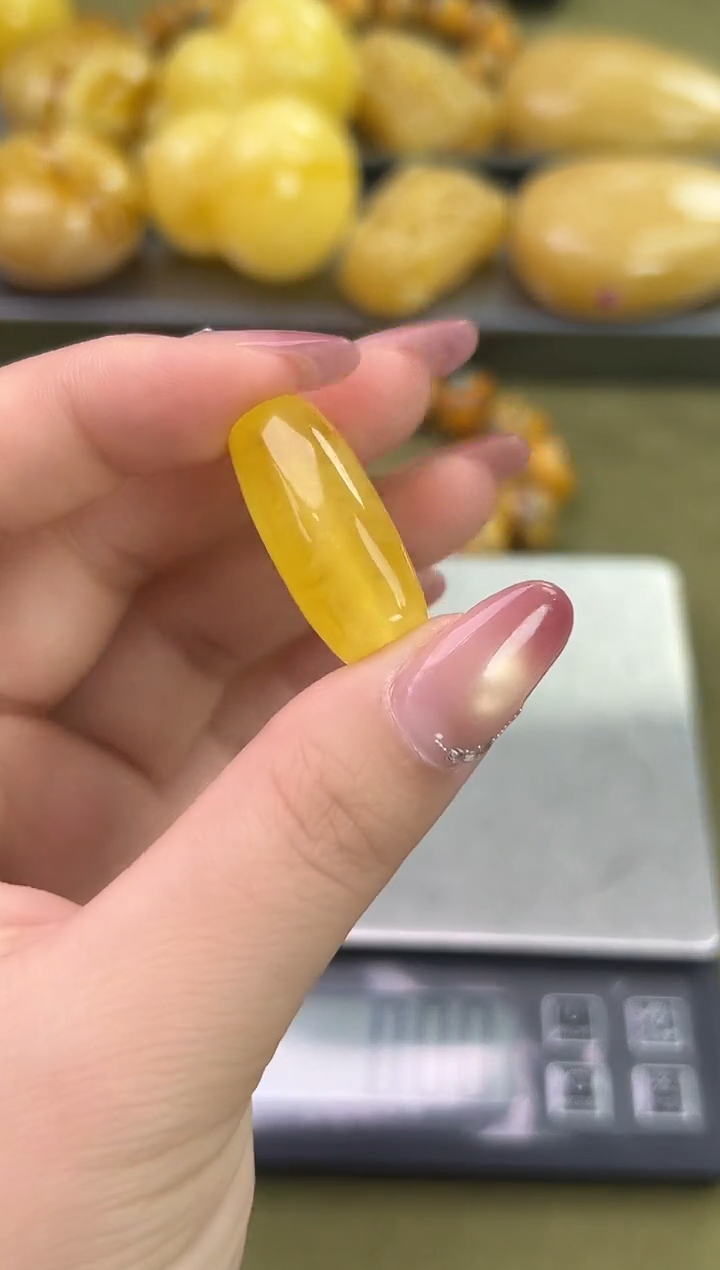 裸石琥珀未镶嵌天然琥珀蜜蜡吊坠