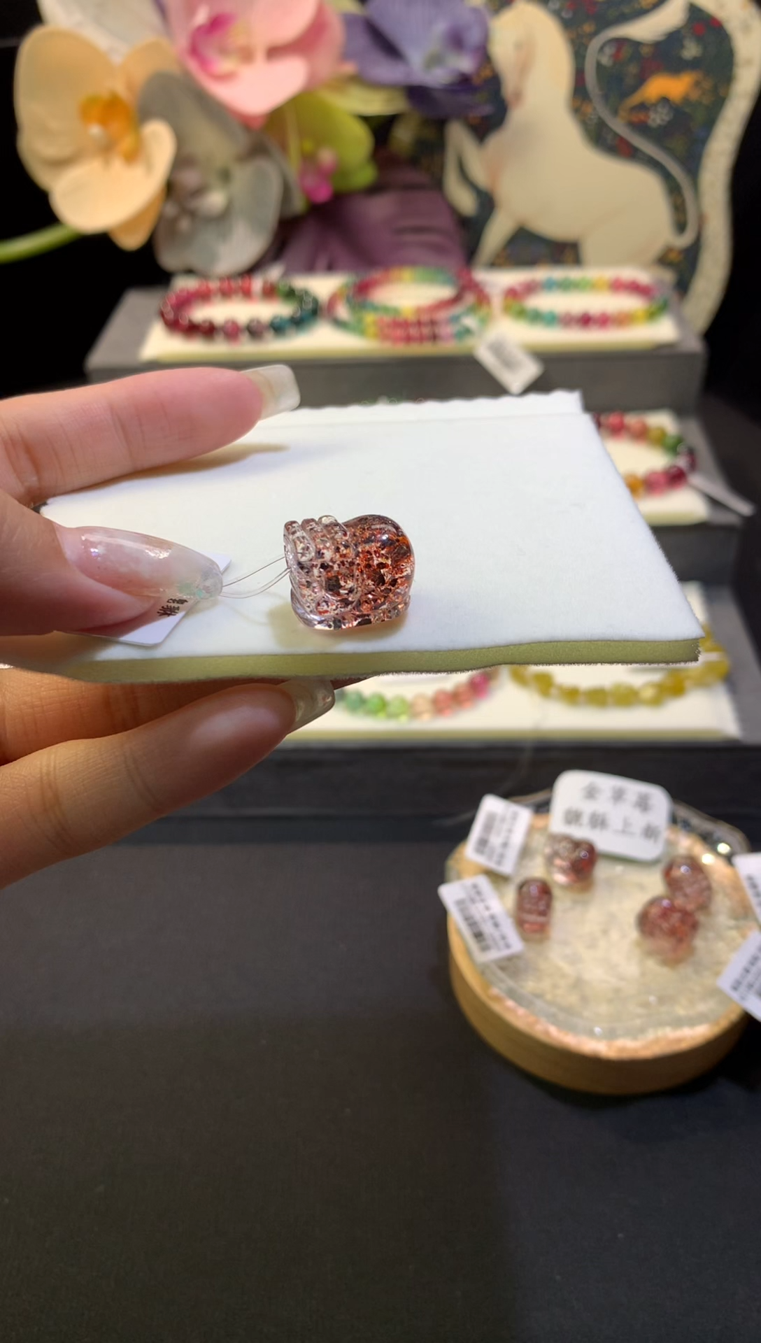 雕刻貔貅未镶嵌水晶金草莓水晶雕刻貔貅