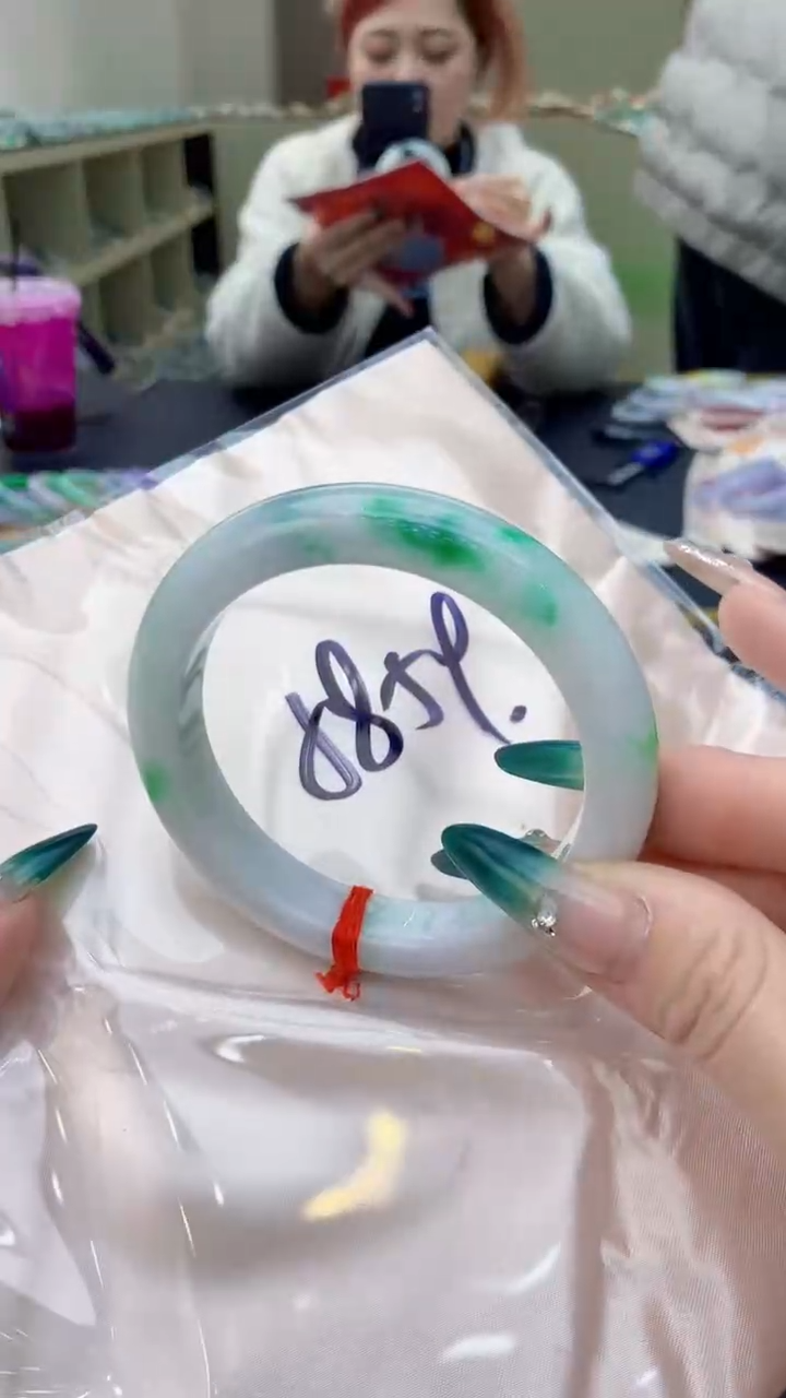 【闪购商品】翡翠手镯未镶嵌0581989953