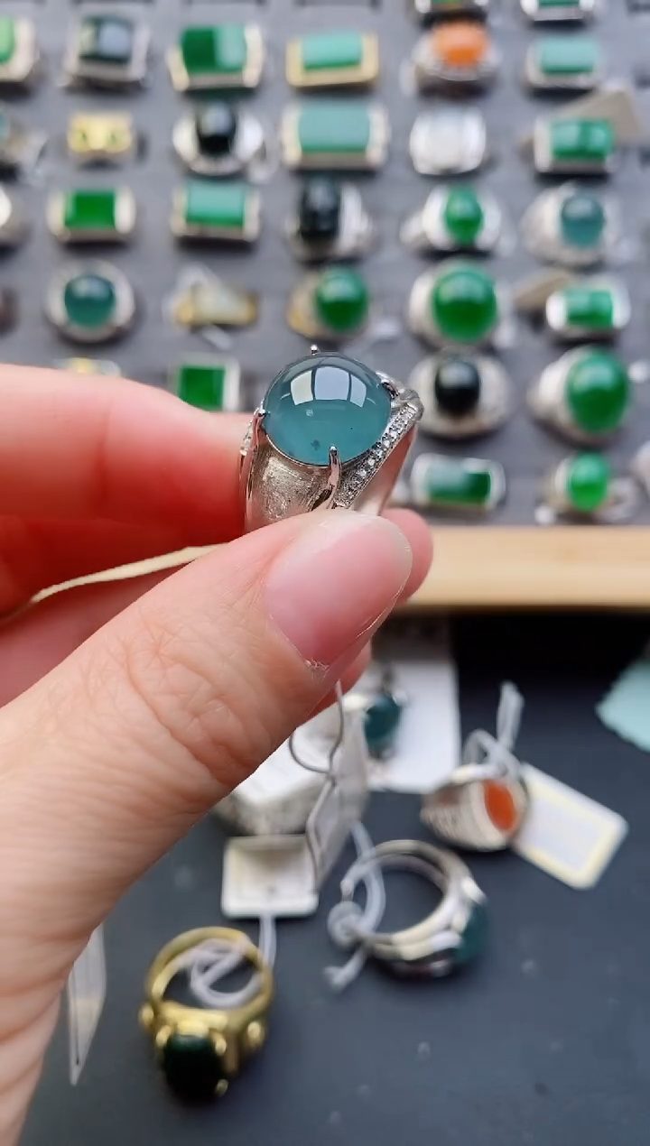 【闪购商品】翡翠戒指未镶嵌11111111
