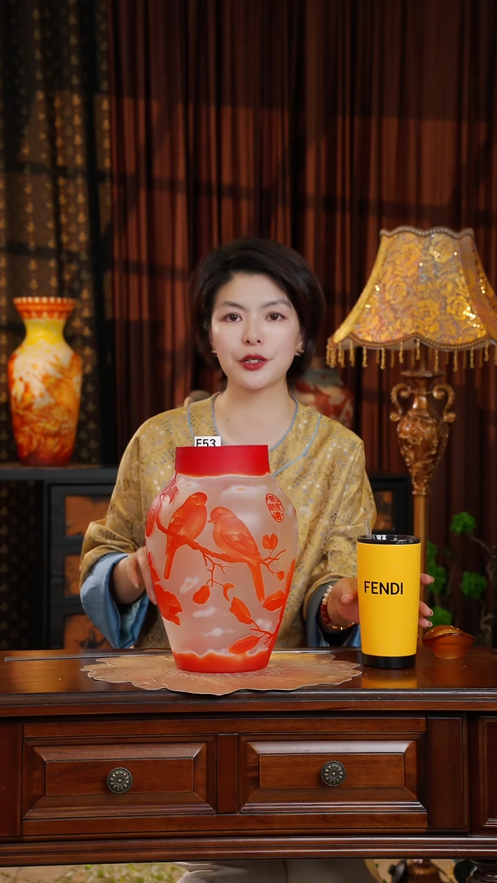 琉璃葛蕾。。。。。。。。