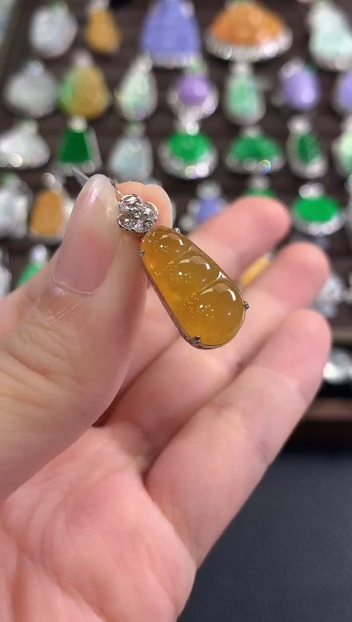 吊坠(不含链)18K金镶嵌翡翠g45 