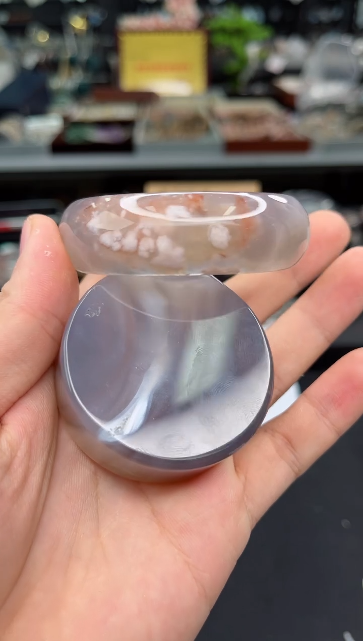 【闪购商品】石英质玉手镯未镶嵌55圈口（赠送镯心）6455165