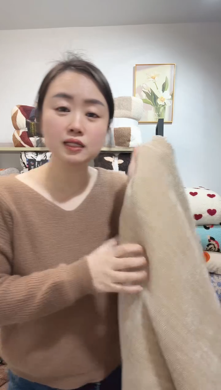 聚酯纤维150*200咖色雪尼尔