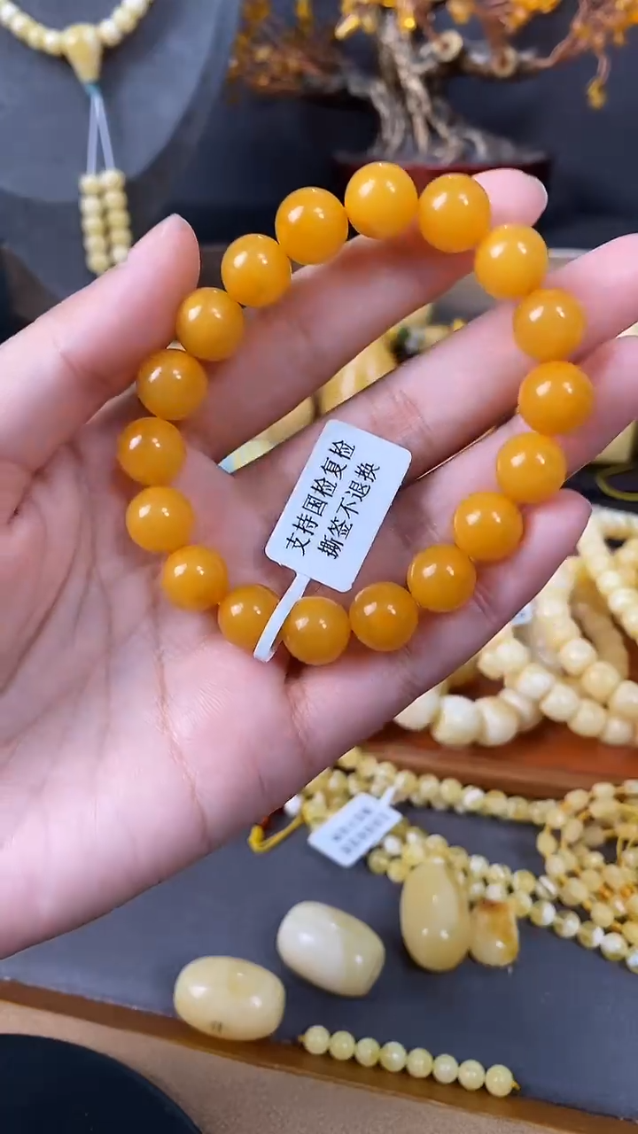 裸石琥珀未镶嵌手串
