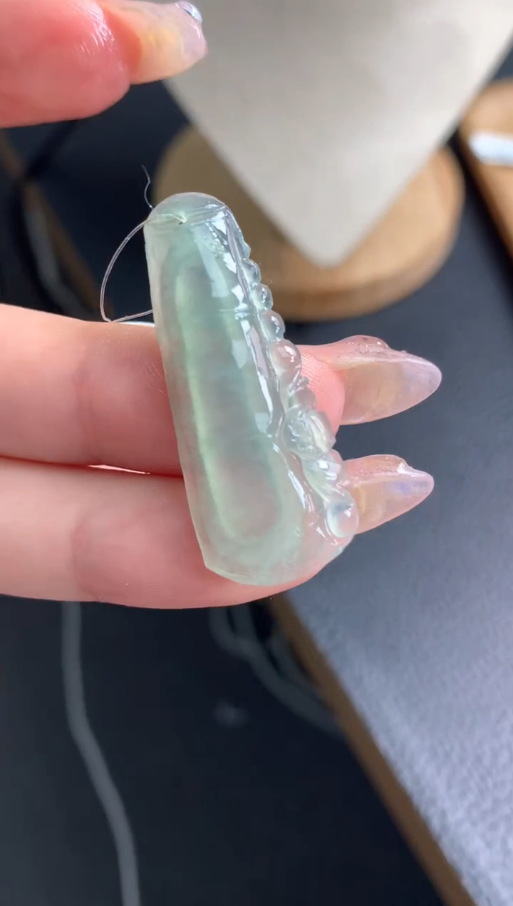 【闪购商品】定制翡翠未镶嵌竹节