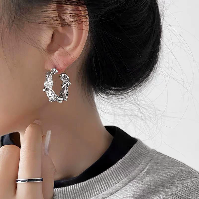 铜合金耳饰 2025新款个性不规则高级感耳环女 气质冷淡风耳环百搭