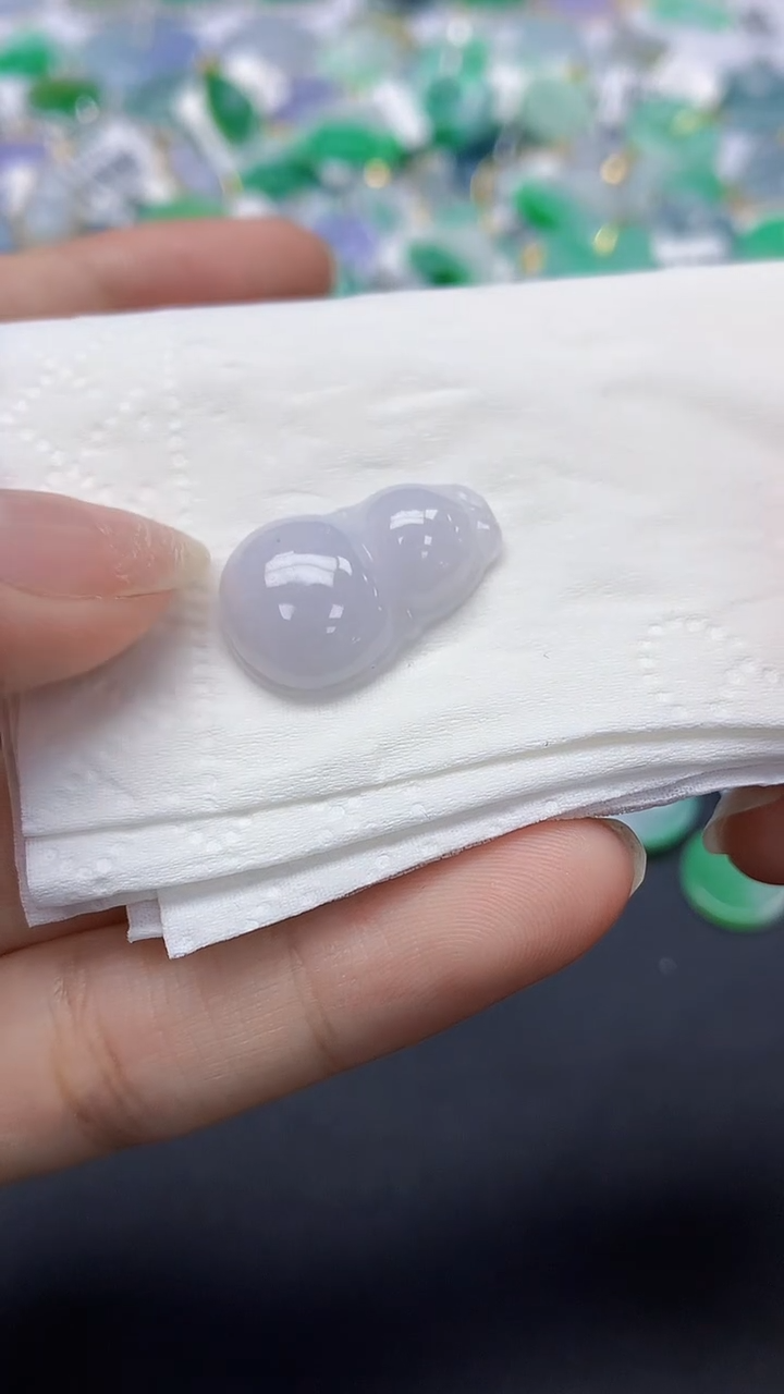 翡翠未镶嵌颈饰天然缅甸a货翡翠