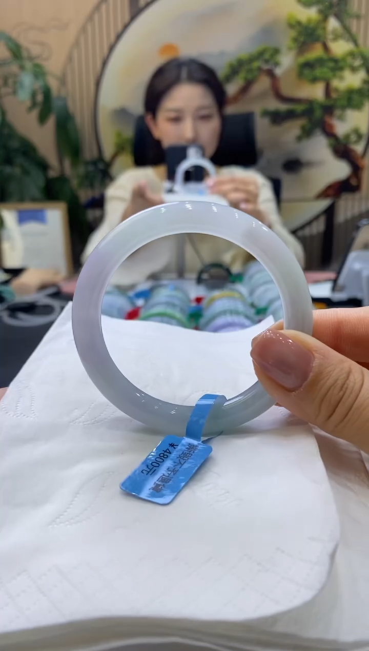 【闪购商品】翡翠手镯未镶嵌99901677