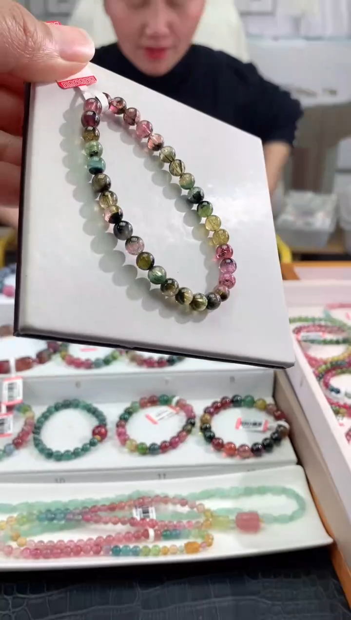 【闪购商品】碧玺手串未镶嵌多样性发一条