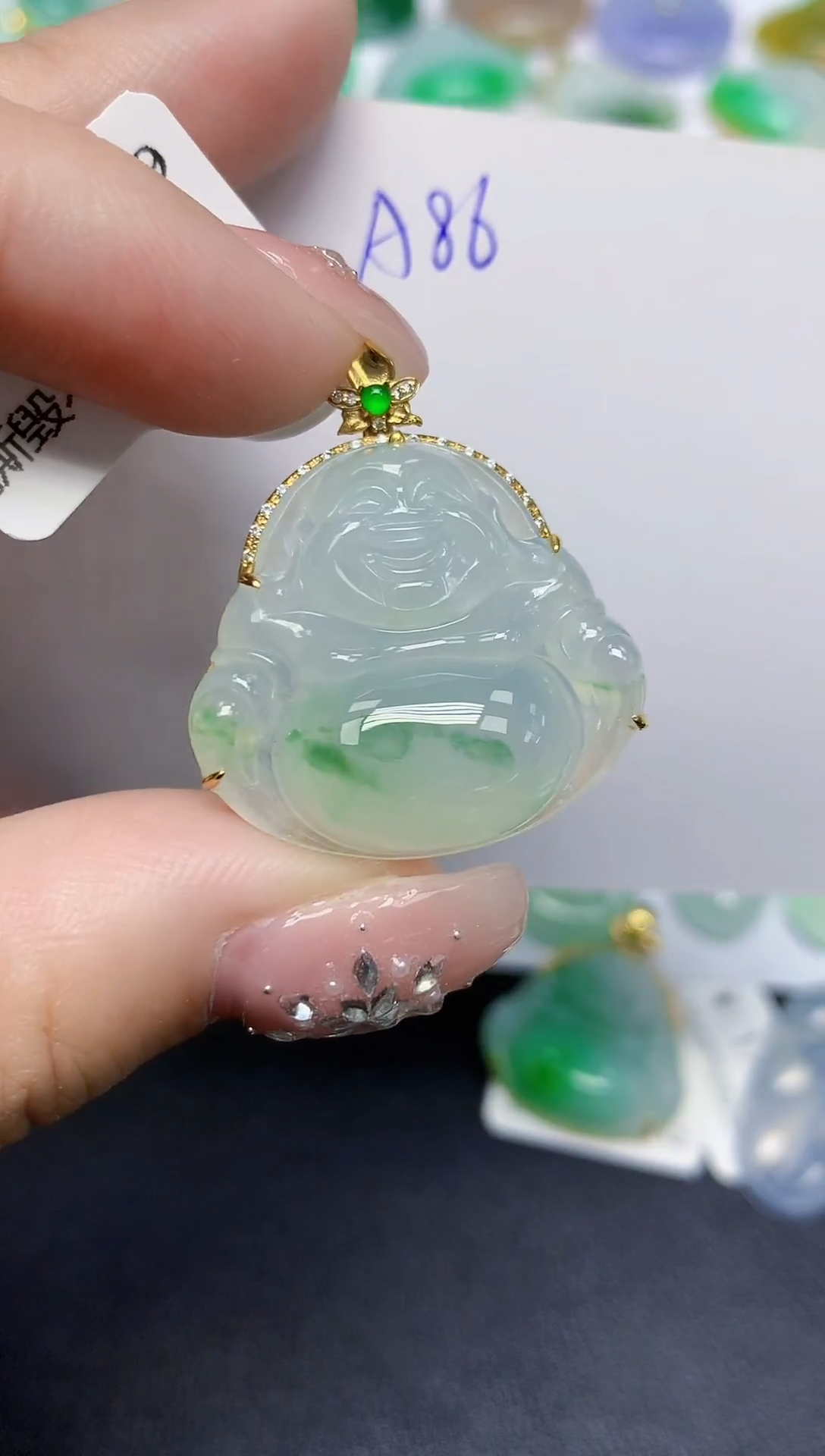 颈饰18K金镶嵌翡翠天然缅甸翡翠A货翡翠百元以上9元证书费自理
