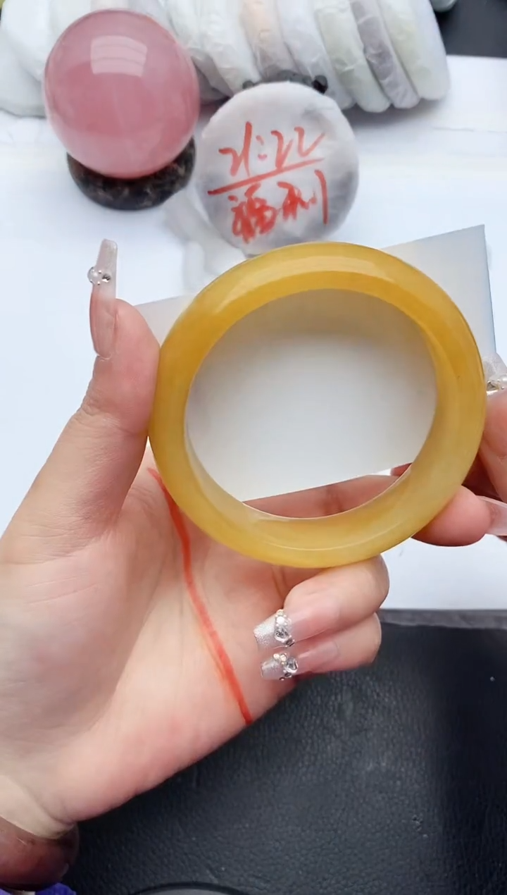 【闪购商品】石英质玉手镯未镶嵌G70+60/61