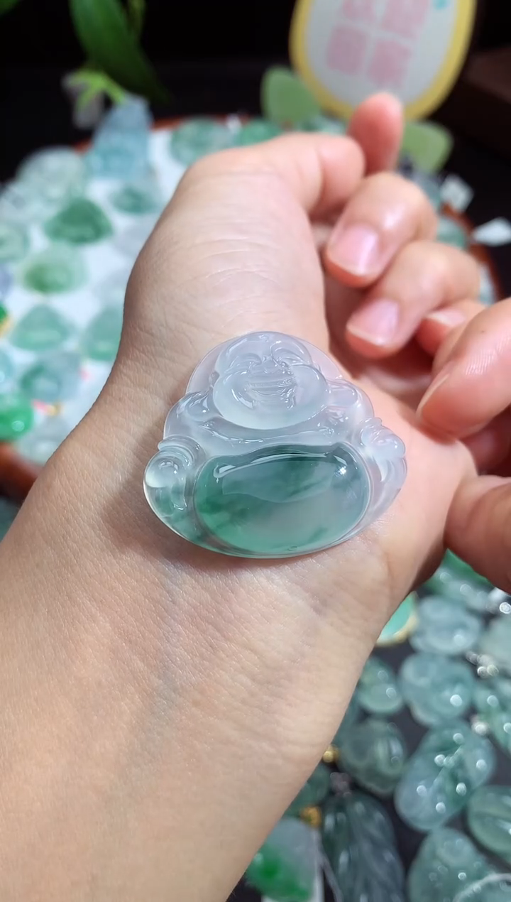 颈饰未镶嵌翡翠佛公
