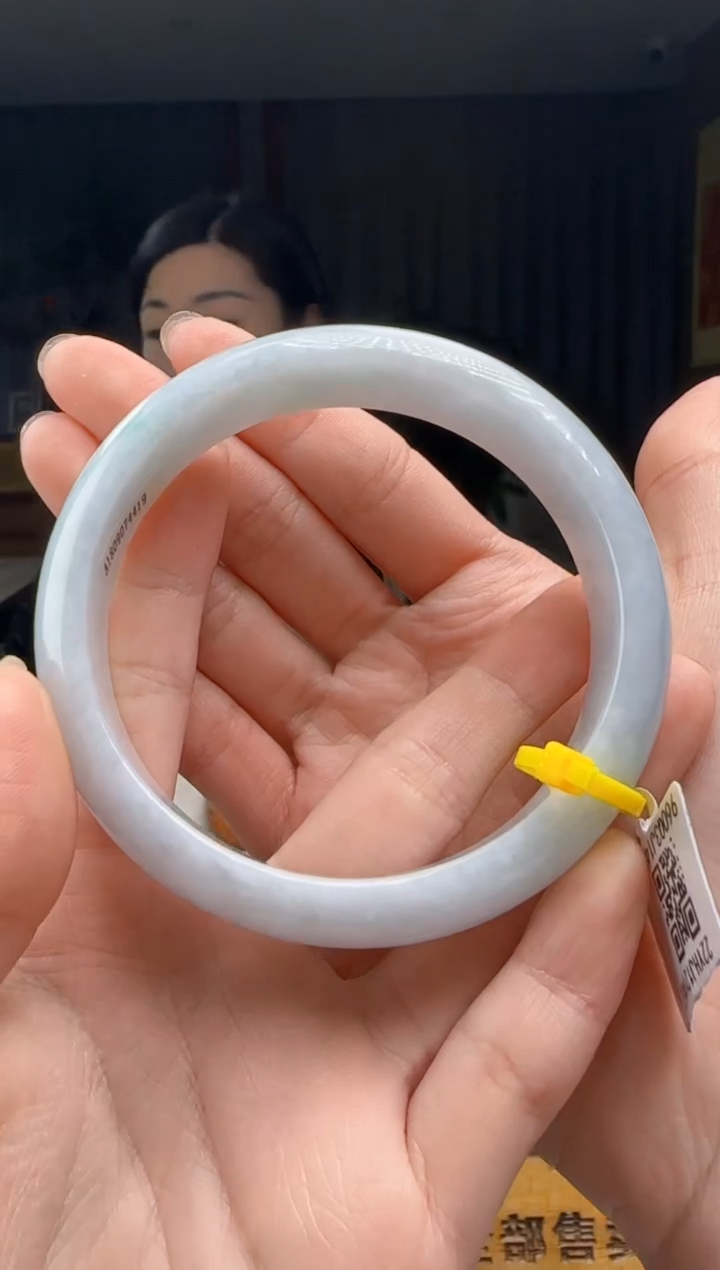 【闪购商品】翡翠手镯未镶嵌YJ@@960Q3J14027