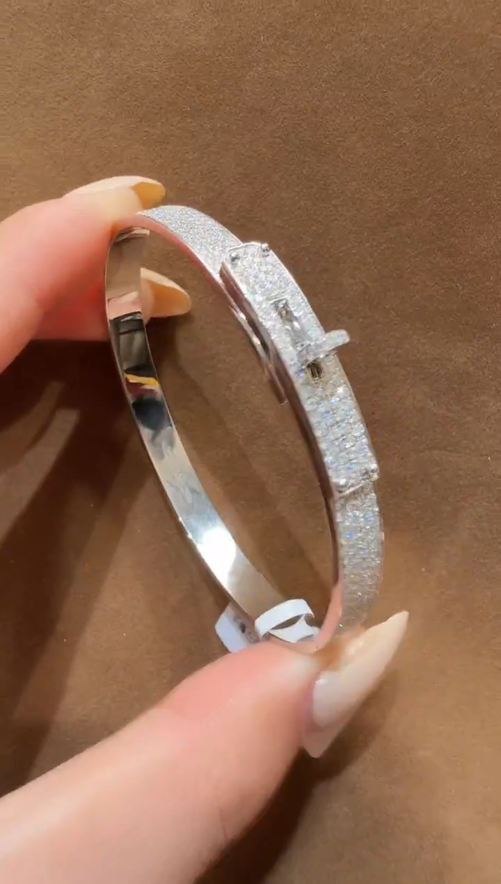 18K金镶嵌实验室培育钻石@@手镯白圆形H满钻16