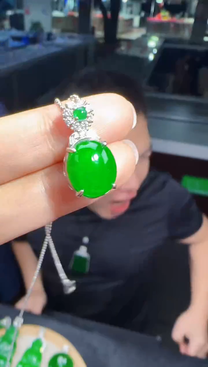 未镶嵌定制翡翠翡翠吊坠12