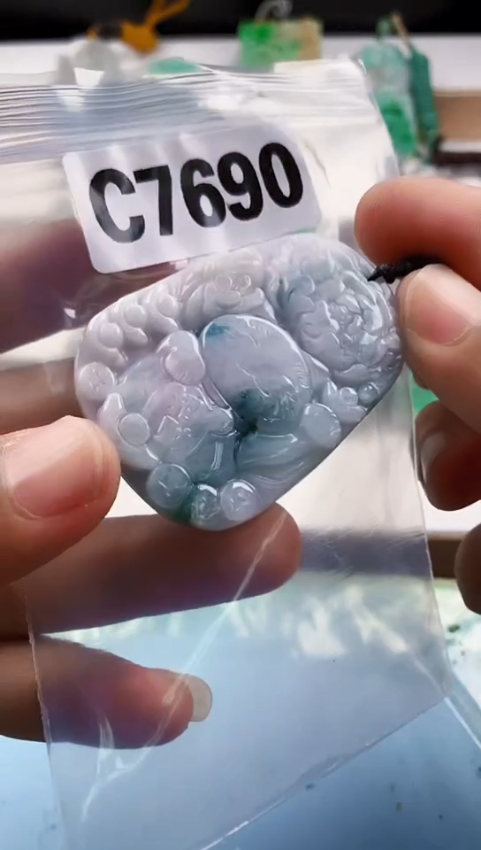 翡翠未镶嵌颈饰天然翡翠吊坠挂件