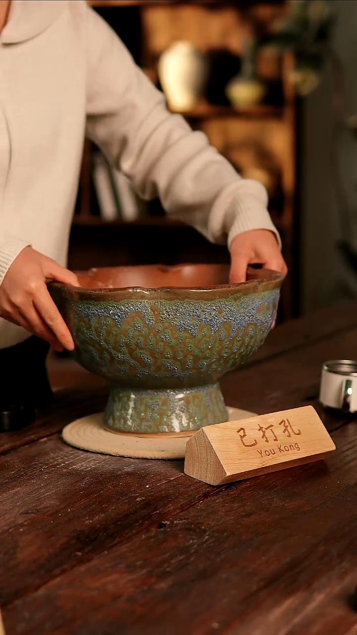 摆件23-264高18口26误差2已打孔