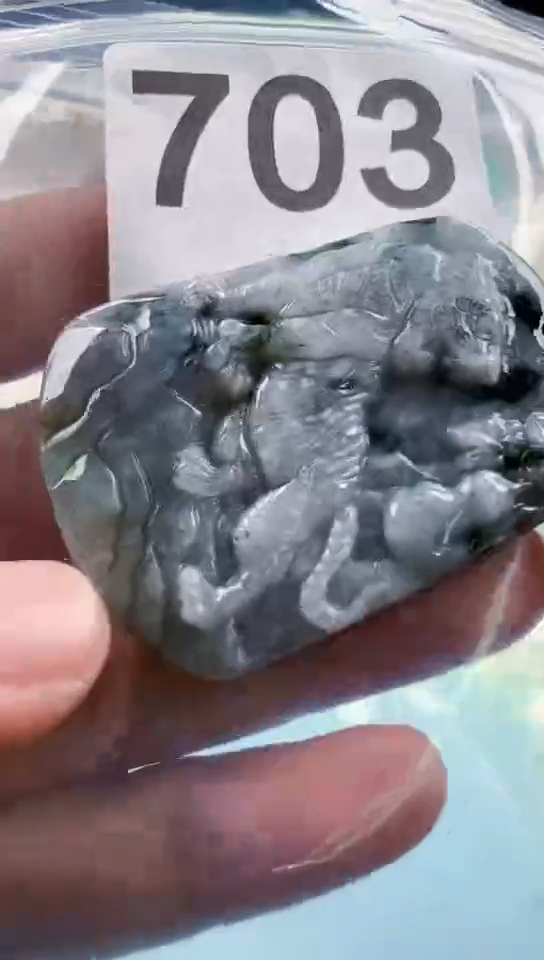 【闪购商品】翡翠挂件未镶嵌天然翡翠吊坠挂件