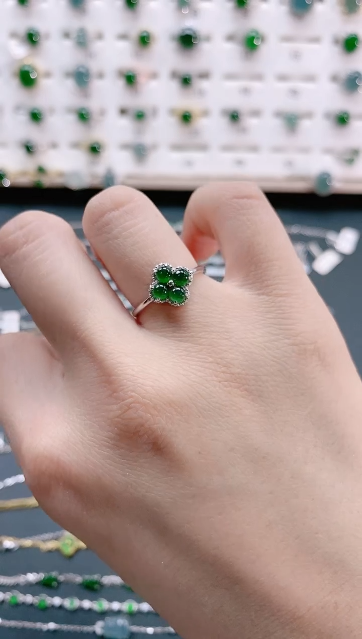 【闪购商品】翡翠戒指银S925镶嵌天然翡翠