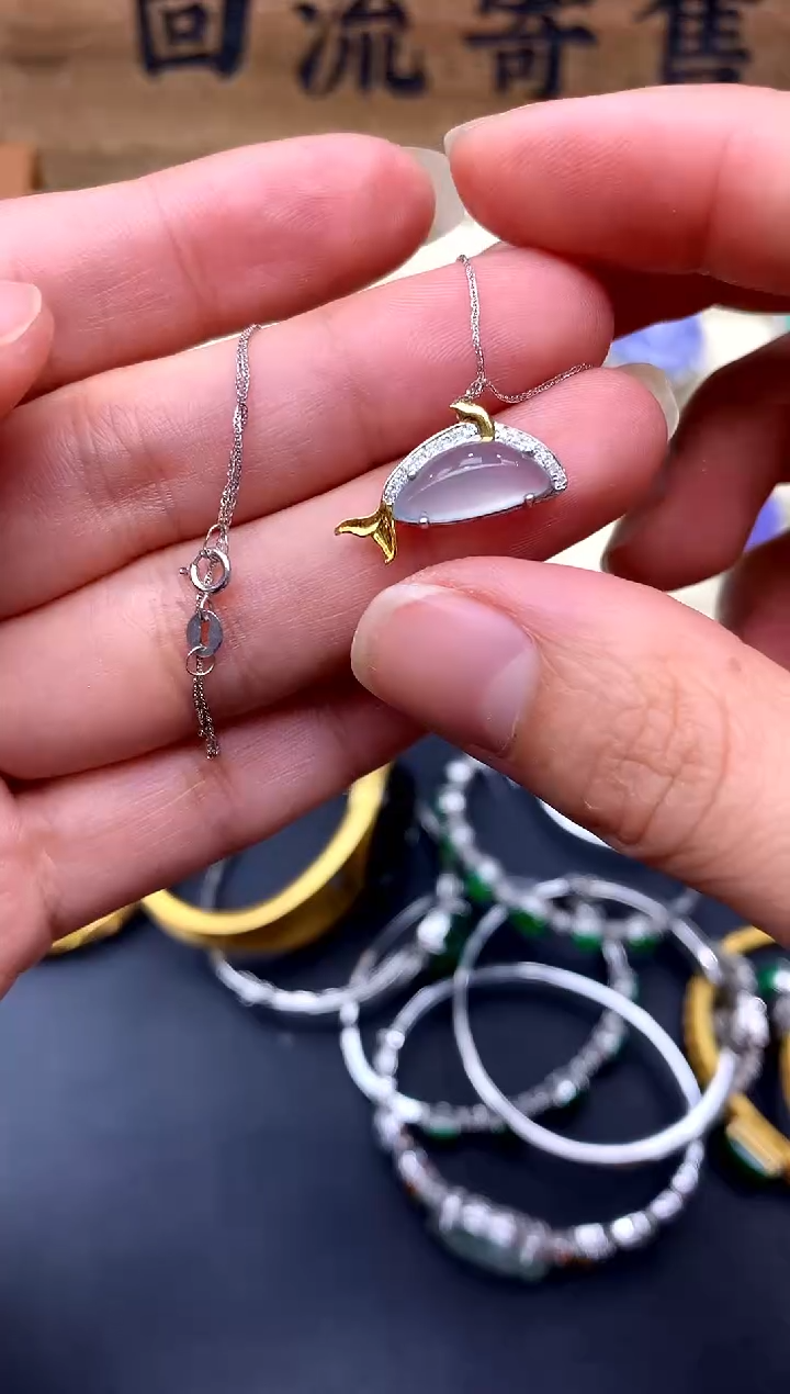 【闪购商品】翡翠颈饰18K金镶嵌281-中国好珍宝