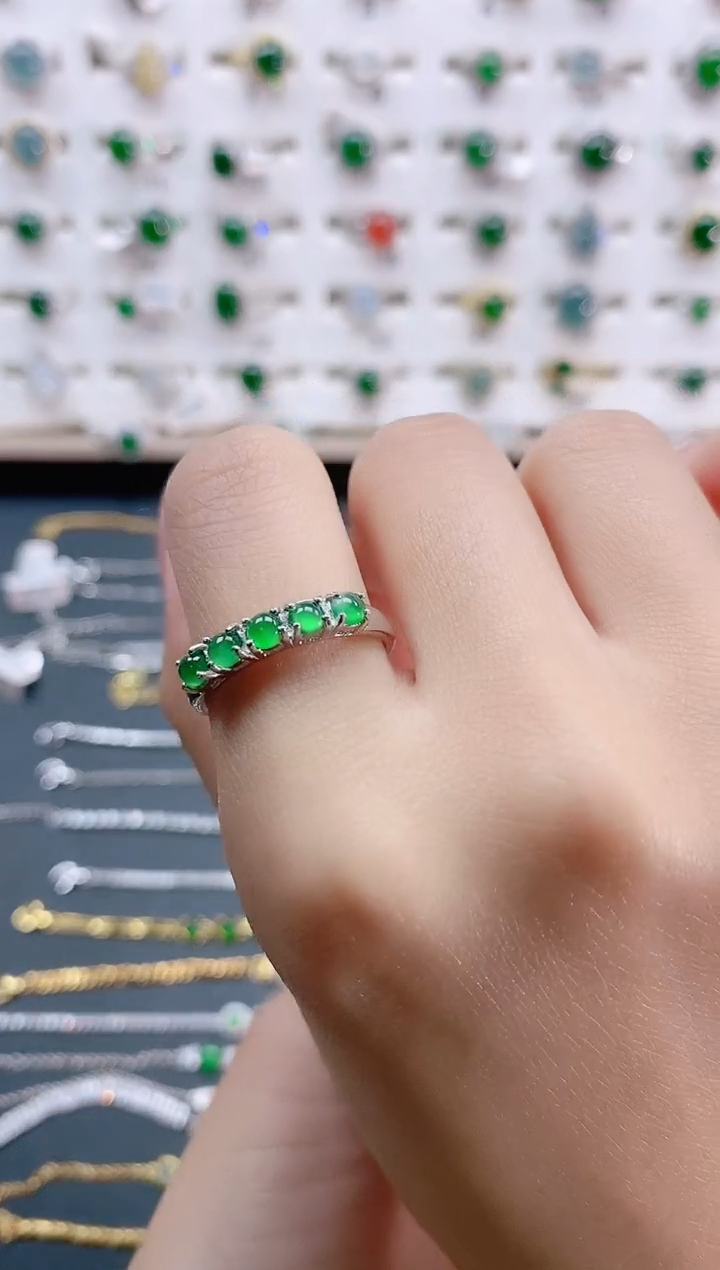 【闪购商品】翡翠戒指银S925镶嵌天然翡翠