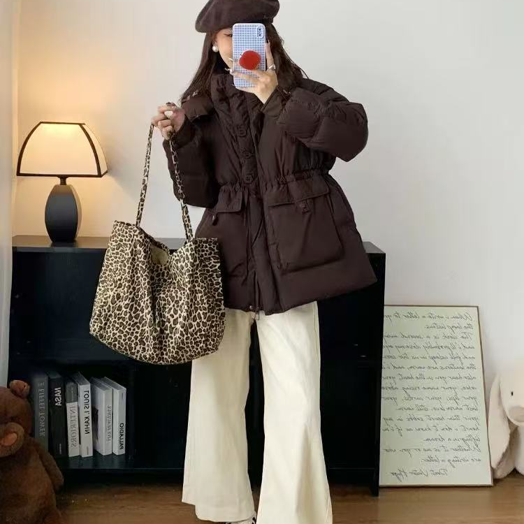 咖色显瘦连帽短款抽绳收腰时尚中长款羽绒服冬季秋冬休闲女款