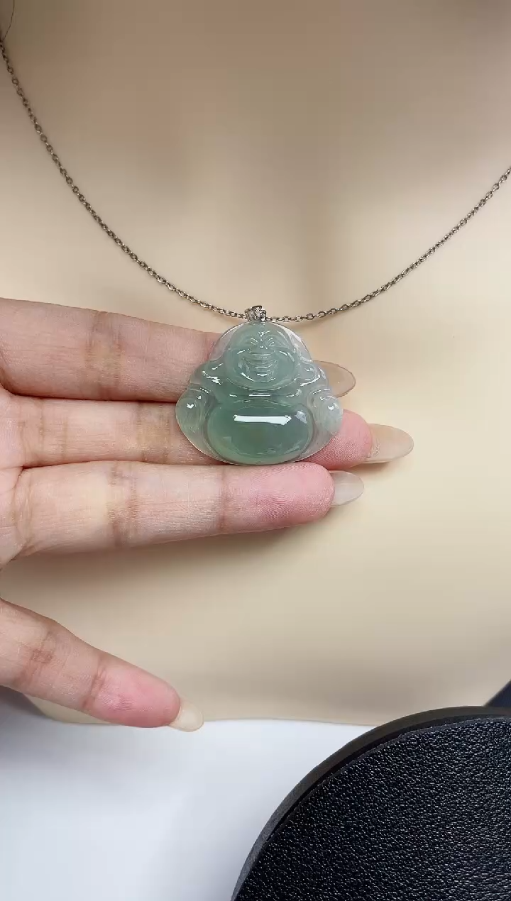 翡翠18K金镶嵌吊坠(赠链)22