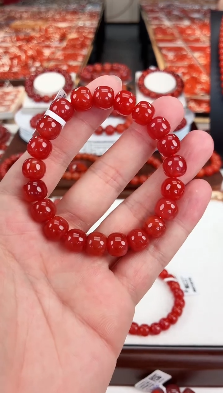 南红玛瑙冰红老型手串10+未镶嵌一个/条