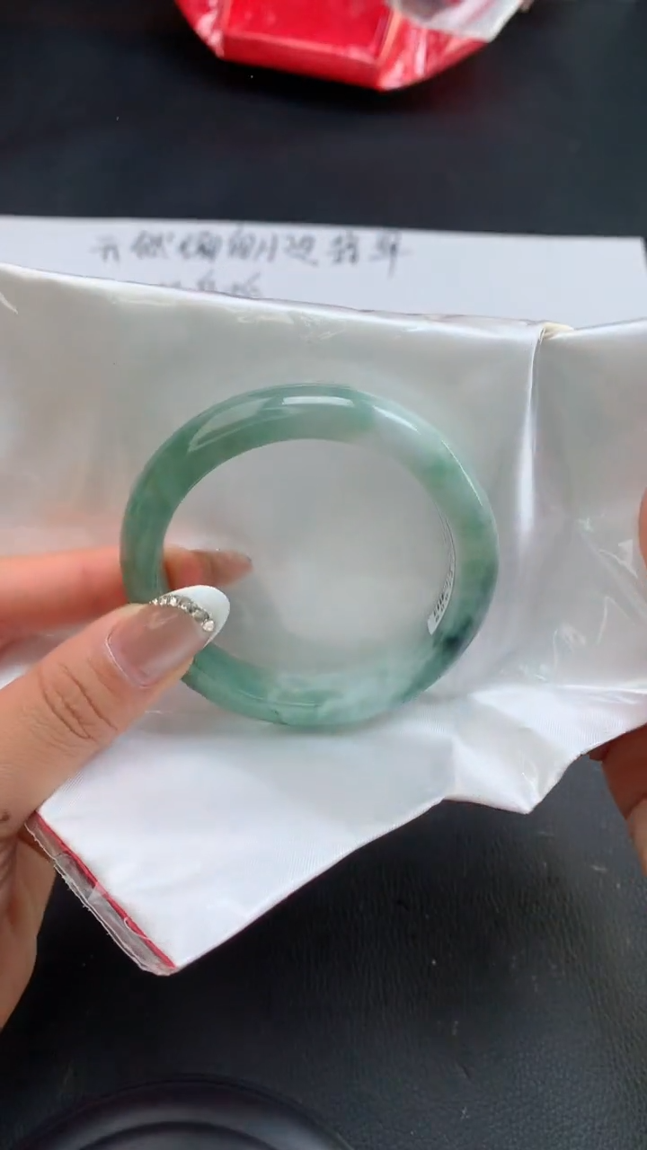 【闪购商品】翡翠手镯未镶嵌天然缅甸A货翡翠手镯