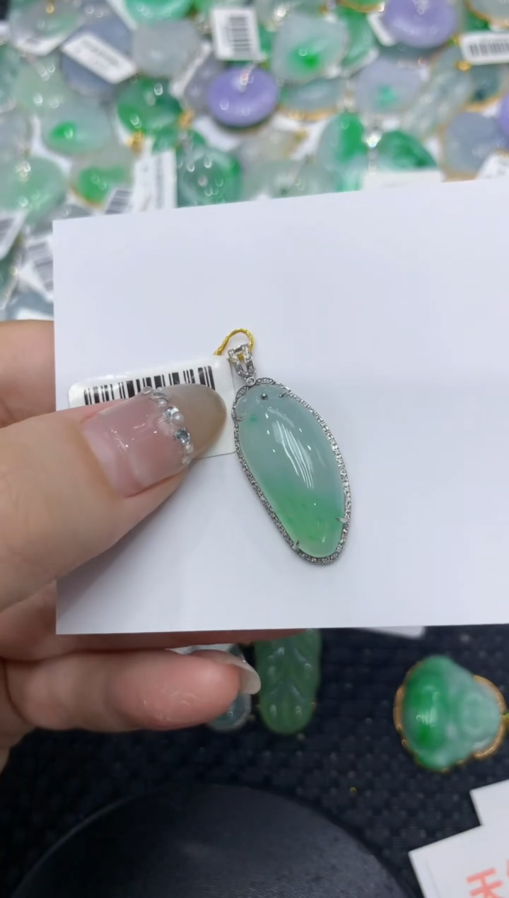 【闪购商品】翡翠颈饰18K金镶嵌222222222