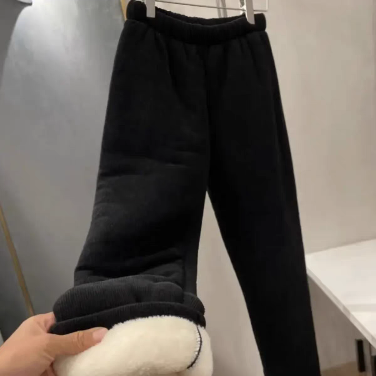 永梅服饰冬季加绒加厚直筒保暖厚裤