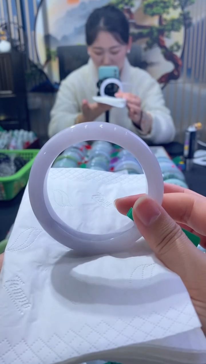 【闪购商品】翡翠手镯未镶嵌00008411