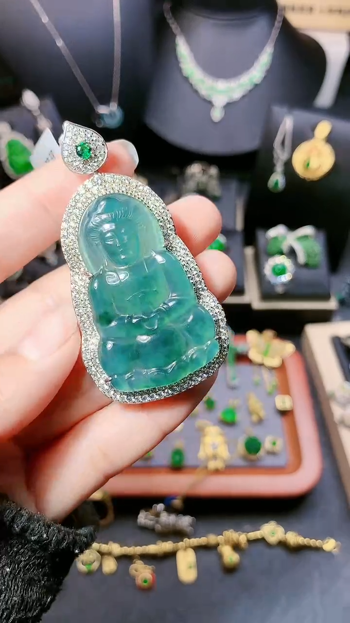 【闪购商品】翡翠毛衣链银S925镶嵌吊坠