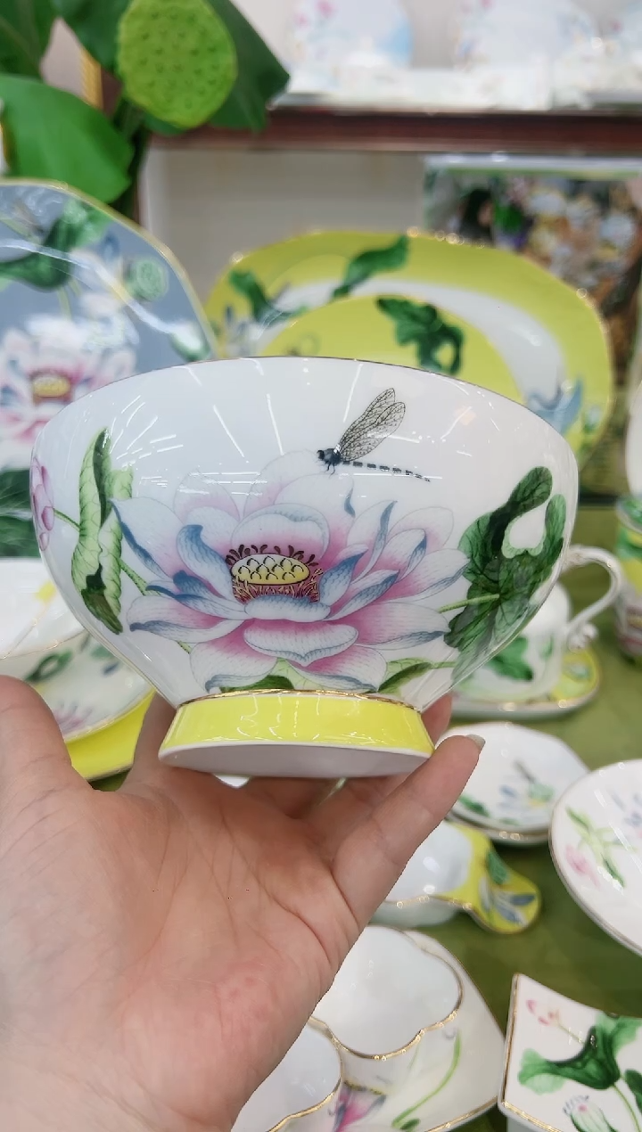 【闪购商品】骨瓷6英寸·