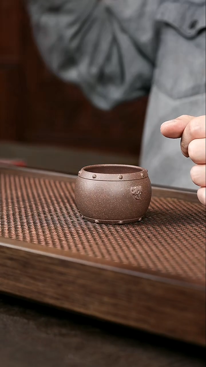 茶壶紫砂我****灞岩中泥战鼓杯