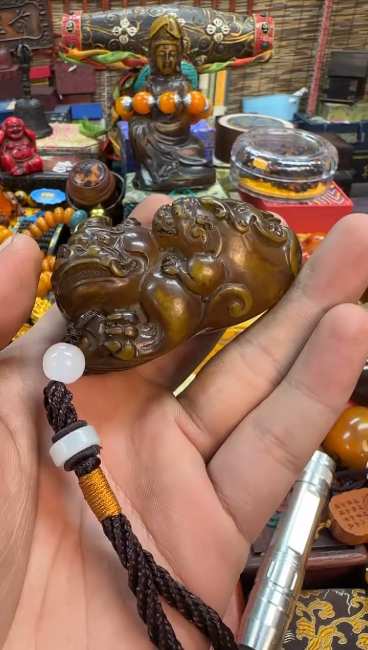 【闪购商品】蜜蜡裸石未镶嵌推荐好物如图所示