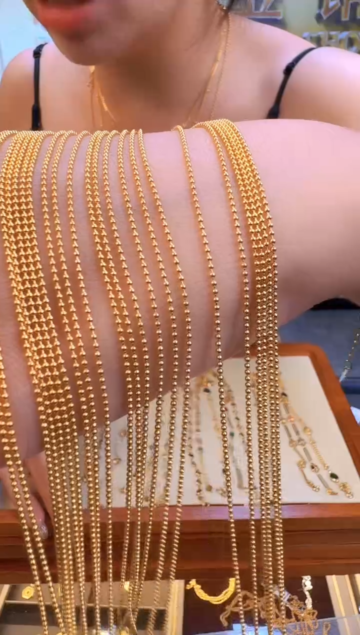 45cm1.1mm固定不可调节光面珠珠链1.8g（多样性发货）