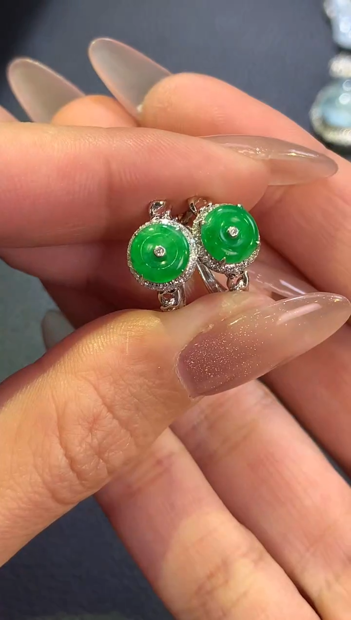 【闪购商品】翡翠耳饰18K金镶嵌绿平安扣耳包