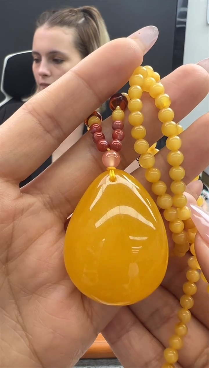 【闪购商品】琥珀颈饰未镶嵌43秒拍号