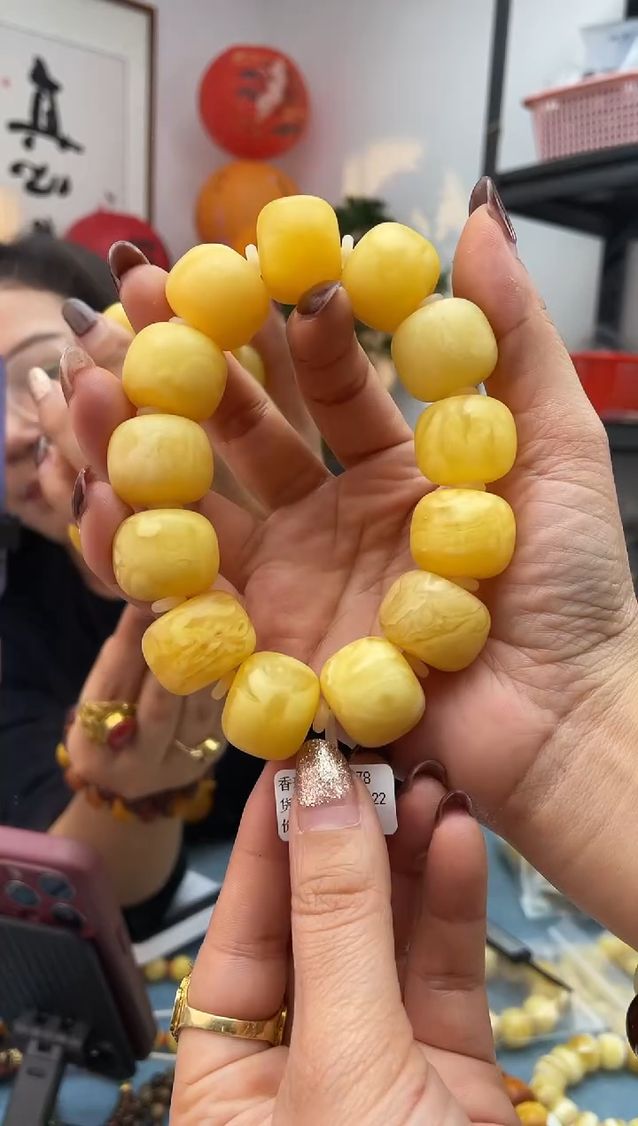 【闪购商品】琥珀珠宝奇石未镶嵌768 022发一件